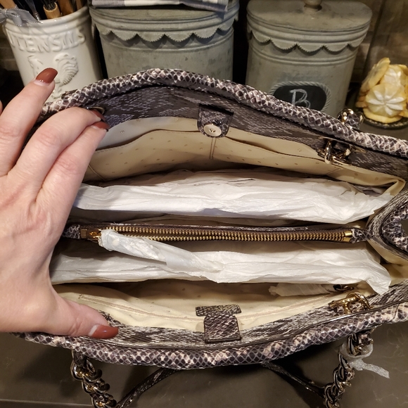 Kate Spade Maryanne - Picture 2 of 8